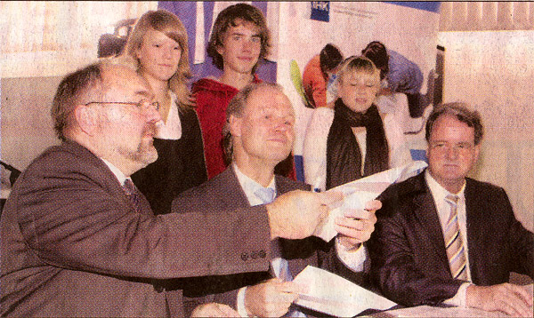 Kooperationsvertrag Venjakob - Die Glocke