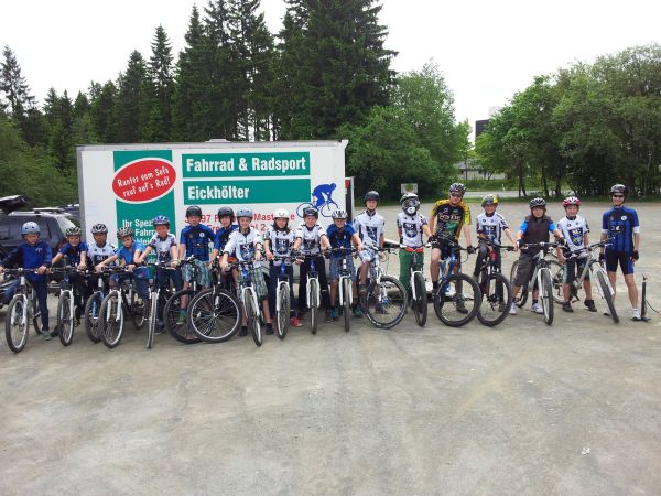 Mountainbike-AG 5/6 als “Downhiller”