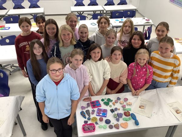 Seifenherstellung in erster MINT-Mädchen Nacht